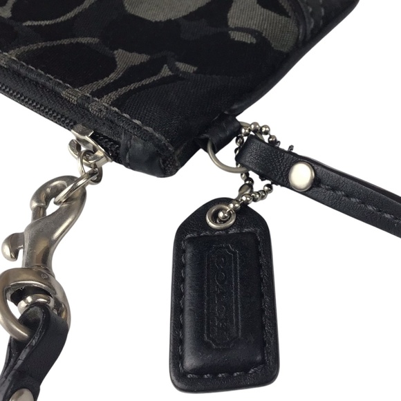 Coach Wristlet - Picture 10 of 13